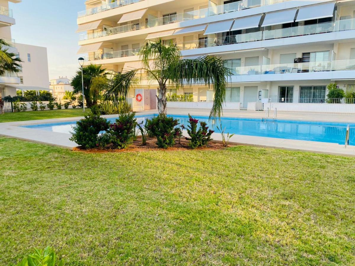Playa Y Club Nautico A 150m